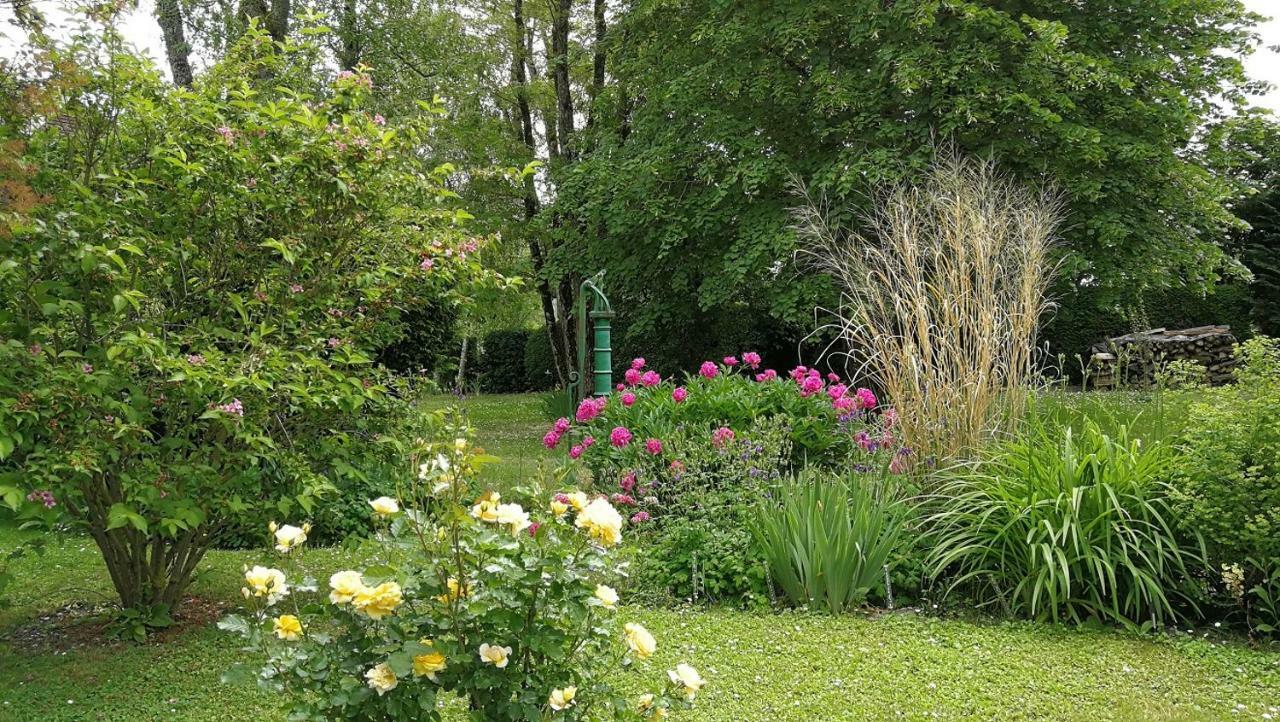 Domaine Du Carouge Hotel Lirey Eksteriør billede